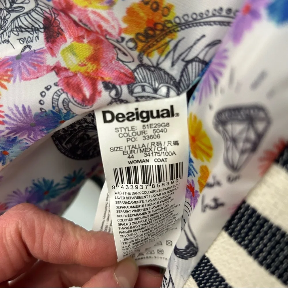 Desigual Striped Navy and Cream Linen Women's Blazer - Size L - BRAND NEW - Picture 10 of 10